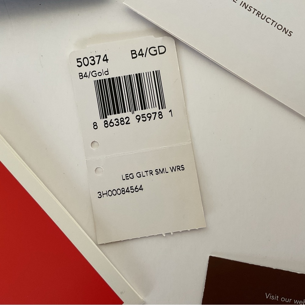 COACH GOLD GLITTER WRISTLET NWT - Picture 16 of 16